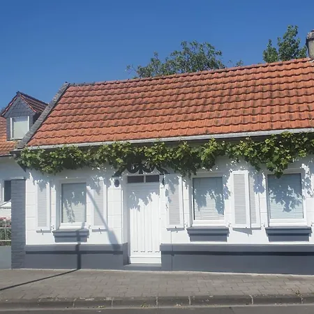 Lägenhet Kleines, Gemuetliches Haeuschen *