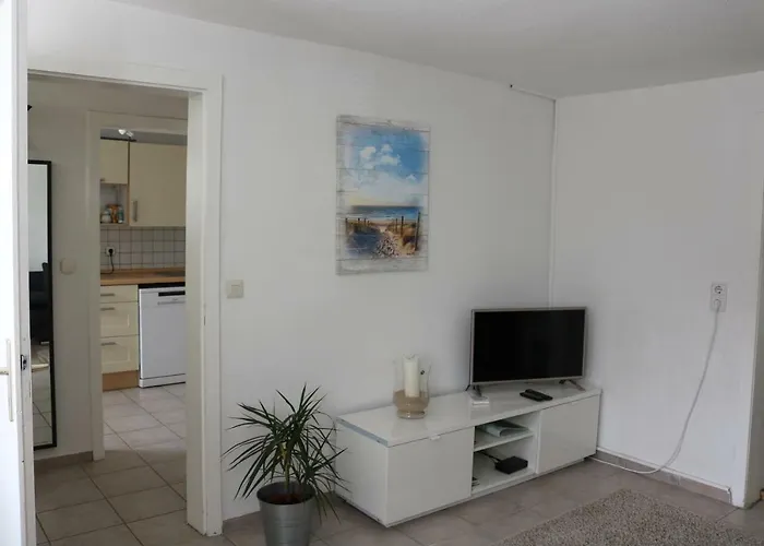 Kleines, Gemuetliches Haeuschen